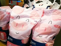 -良品铺子(五角场万达店)