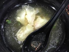 -百年尹氏汤包(环球美食荟店)