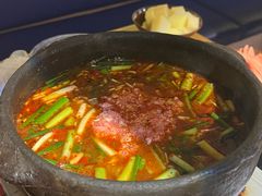 -包整·丝娃娃(一览甲秀楼风景店)