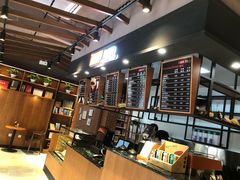 -新华书店(永安路店)