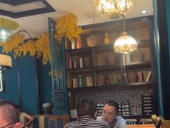 -黄泥岗·地道湖北菜(奥特莱斯店)