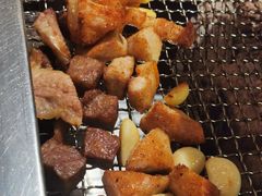 -肉甲韩国木炭烤肉(新壹街1店)