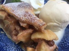 苹果肉桂派加冰淇淋-Fern Forest Cafe
