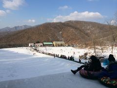 -五家山森林公园滑雪场