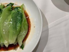 -贝勒爷·酥不腻烤鸭