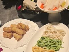 -德天肥牛海鲜火锅(城西银泰店)