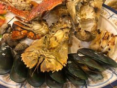 -J Daeng Seafood