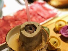 -牛人日志·鲜牛肉骨汤火锅(万科里瑧店)