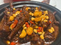 -梅利汴京烤鸭•开封豫菜地标店(东大街店)