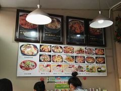 -川北媳妇巴蜀砂锅荷叶粉(重庆路店)