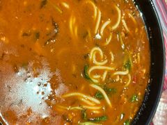 -香巴拉云南餐厅(华莱坞店)