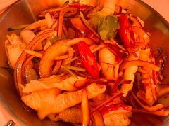 -鸣记脆皮烤鱼·海鲜烤鱼(三八广场店)