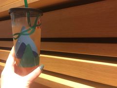 -星巴克臻选(郑州国贸360广场店)