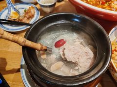 雪梨肉饼汤-图味美小黄鱼·景德菜(浙江路店)