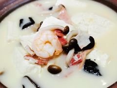 三鲜台州豆腐-大碗居·烤鸭·鱼头泡饼(天坛东门店)