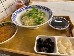 -老新隆牛肉锅贴(新街口店)