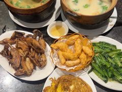 -适口餐厅砂锅粥(公信路总店)