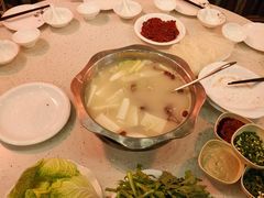 羊肉汤锅-夜宴江景餐厅