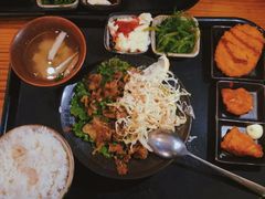 -宋家族亭多国籍料理(泰华城店)