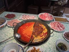 -鸿姐老火锅(疁城新天地店)