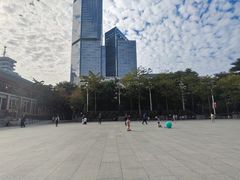 -英雄广场