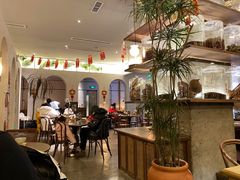 -来龙里 精致 东南亚餐室(万象城店)
