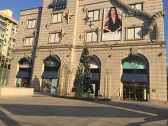 -Galleria百货店名品馆