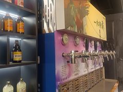 -良友书坊(安徽路店)