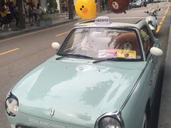 -LINE FRIENDS Garosu-gil Flagship Store
