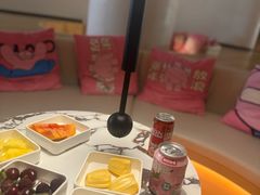 -涨巢·潮玩水疗局