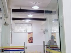 门面-陈有良尖椒鸡(渝中旗舰店)
