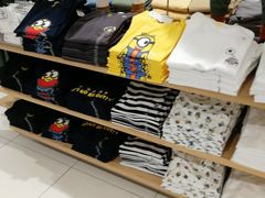 -优衣库(南京建邺万达广场店)