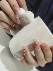 -丫丫NAIL日式自助美甲美睫沙龙