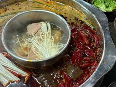 -正南齊北重庆老火锅(光华村直营店)