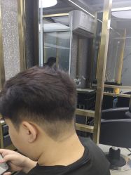 -苏奇发型·烫发染发