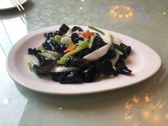 山药爆木耳-老虎滩船说·海胆水饺·大连海鲜(老虎滩店)
