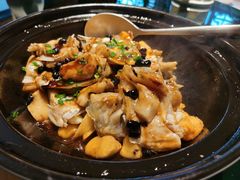 秘制砂锅大鱼头-炳胜品味(海印总店)