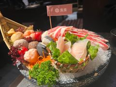 -湊湊火锅·茶憩(新中关购物中心店)