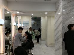点击看大图 -3AM HAIR SALON染发烫发接发