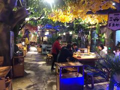 大堂-城墙拐拐火锅(三峡广场黑金冠店)