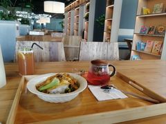 -魔方城市书房(中街益田店)