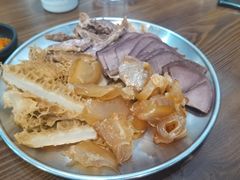 -谢大牛馆·中式卤牛排(老店)