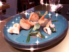 香煎扇贝配迷你混合海鲜-AZUL by FUEL蓝色·法式酒馆(琶醍店)