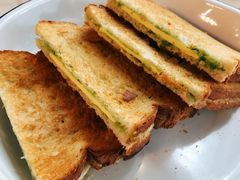 咖椰吐司-HELLO 27 意面·沙拉·帕尼尼