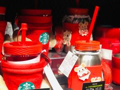 -星巴克(上海虹桥新天地二店)
