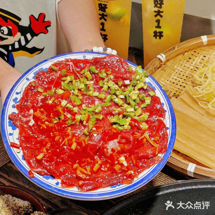 深圳这火锅太绝！一口穿越四川麻辣江湖！