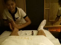 -静 泰养生(黄金城道店)