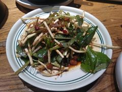 版纳拌折耳根-云海肴·汽锅鸡·云南菜(高德置地店)