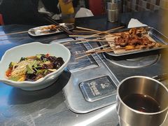 -马路牙子烧烤音乐酒馆(望京店)