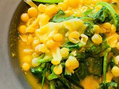 豌豆黄浸豌豆尖-半山腰·云南菜(侨福芳草地店)